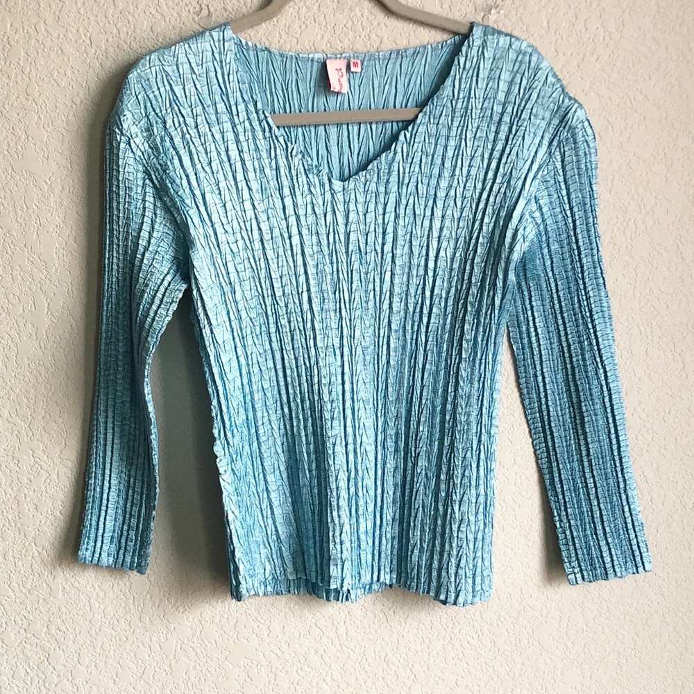 Pretty Angel Vintage Crinkle Stretch 3/4 Sleeve Top Blue Silk Blend Y2K